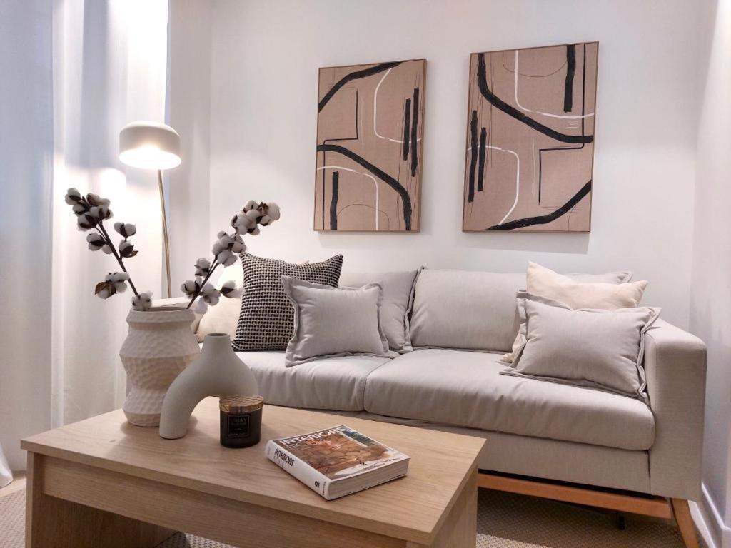 Helearon Suite Malaga Luaran gambar